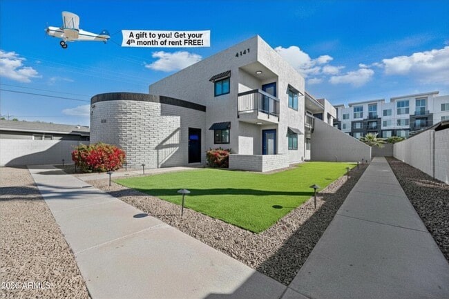 Building Photo - 4139 N 27th St Unit 4