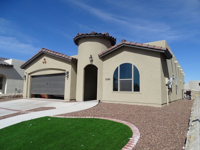 Photo - ELEGANT ENERGY EFFICIENT EASTSIDE HOME FOR RENT