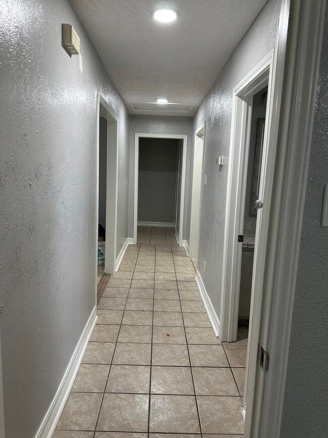 Photo - 10622 Norton Dr