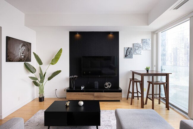 Photo - 807 York St Unit SI ID1511281P