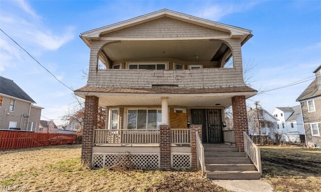 Building Photo - 430 E 149th St Unit 2/UP