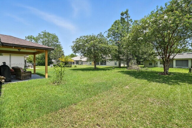 Photo - 20 Bennett Ln