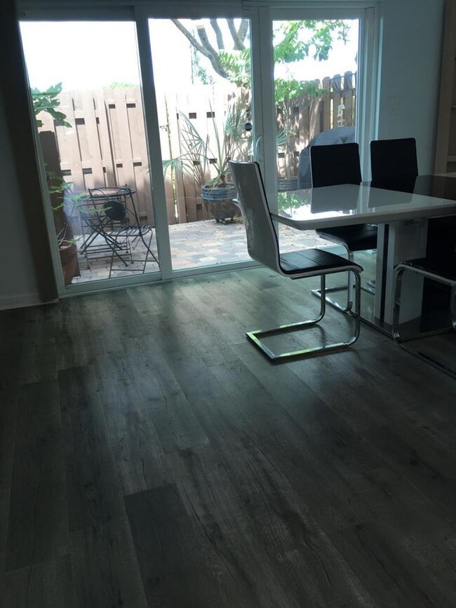 Photo - 1690 NE 33rd Ave