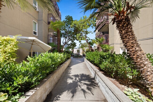 1711 E Olive Way Unit Plaza del Sol