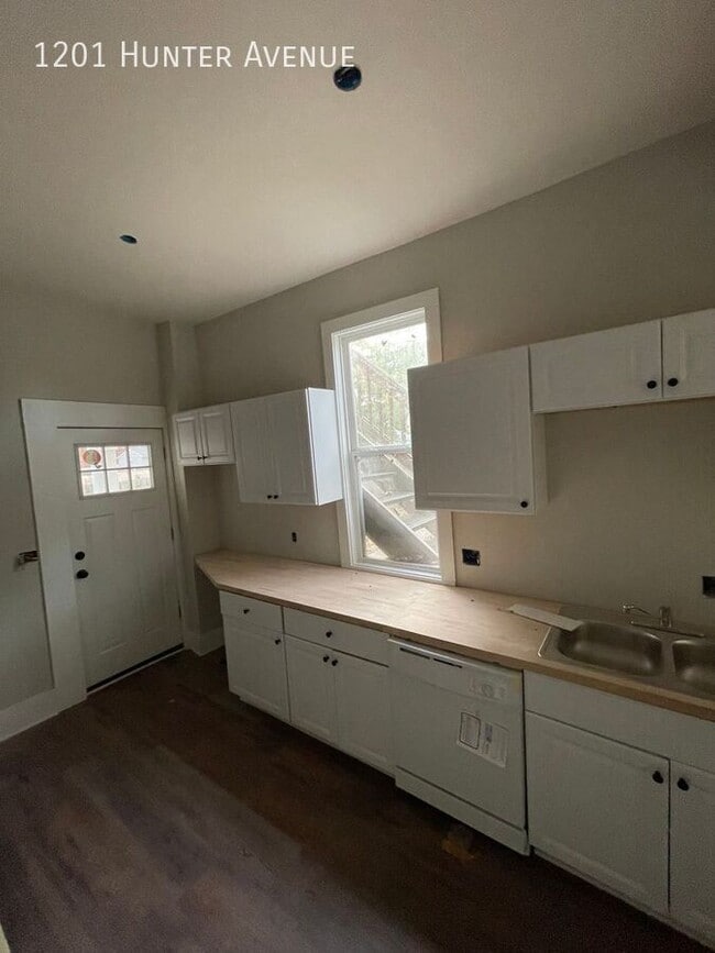 Photo - 1201 Hunter Ave