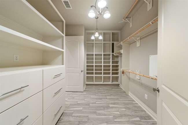 Photo - 199 Springs Edge Dr