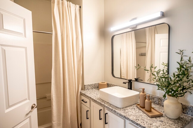 Photo - Orchard Ridge