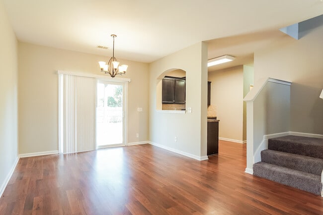 Photo - 160 Green Wood Cir