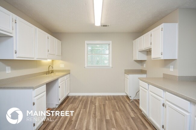 Photo - 1930 Boone Pl