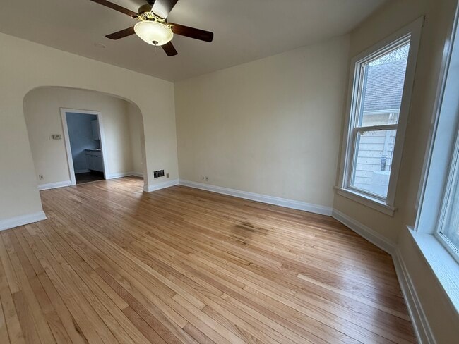 Photo - 2624 Union St