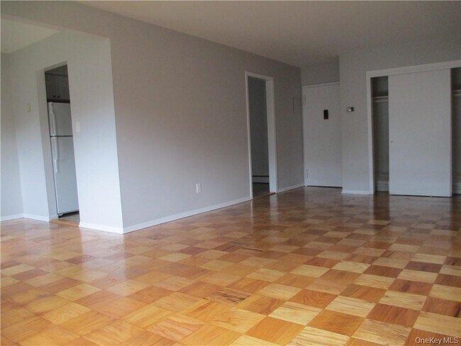 Photo - 2 Brevoort Dr Unit 2B