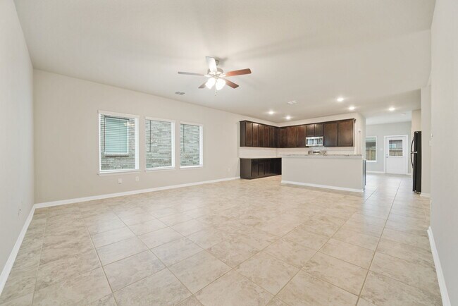 Photo - 8907 Arundal Garden