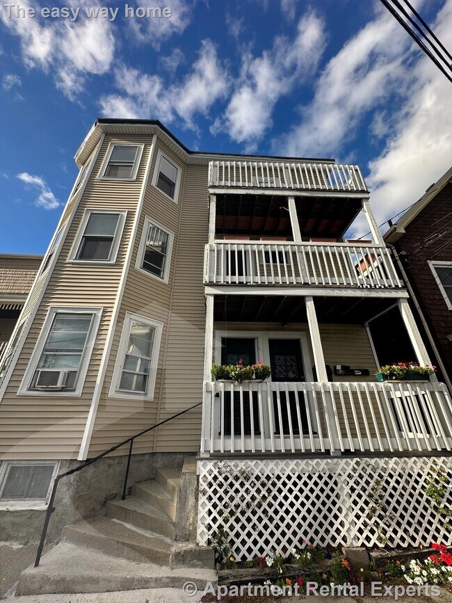 Building Photo - 27 Durham St Unit #2 Rental