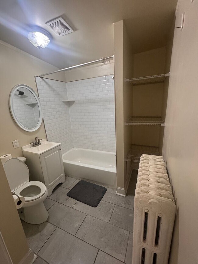 Photo - 4241 Main St Unit 4241 Main st.