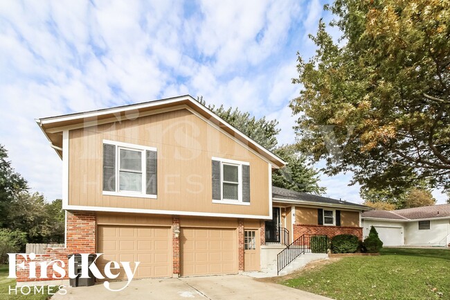 Photo - 303 Monroe Ave