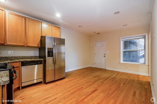 Building Photo - 2856 W Rosemont Ave Unit 3 Rental