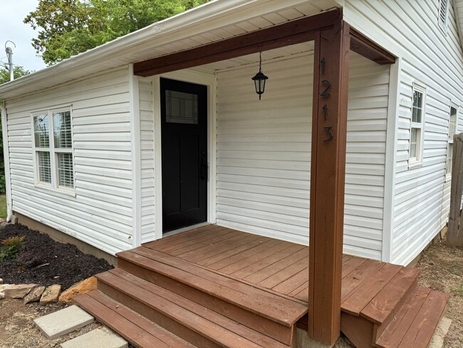 Photo - 1213 Leflore St Casa