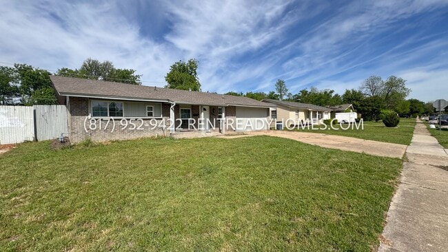 Photo - 2613 Fairbrook St