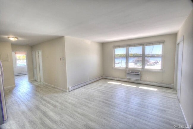 Photo - 3 Toms Point Ln Unit A