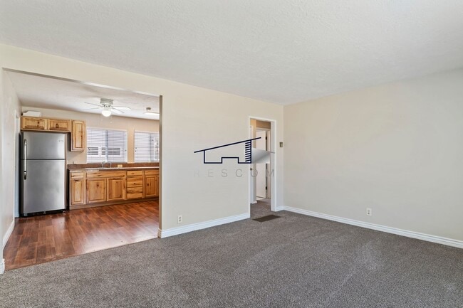 Photo - Washington Terrace 2 Bedroom Home!