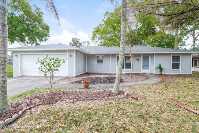 Photo - 1044 Zamora St SE
