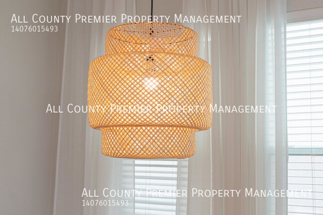 Photo - 2071 White Feather Lp