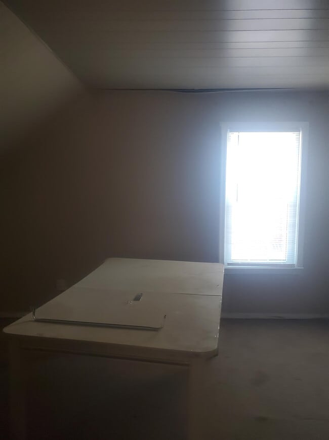 Photo - 12311 Laing St