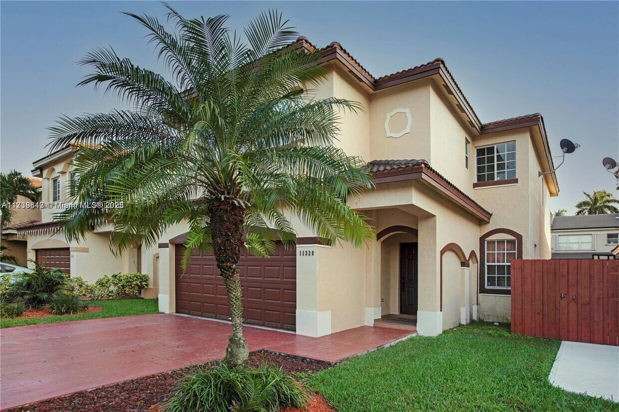 Photo - 11320 NW 43rd Ter (Doral, FL)