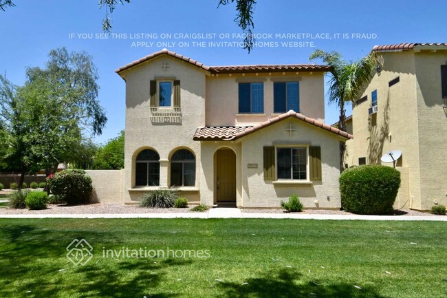 Photo - 3523 S Swan Dr House