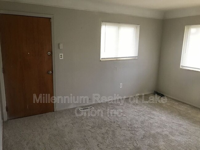 Photo - 105 Walnut St