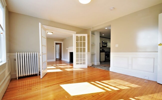 Photo - 51 Leamington Rd Unit 1