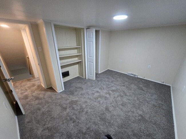 Photo - 158 Baker St