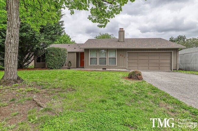 Building Photo - Fully Renovated 3 Bed 2 Bath Home in Mount...