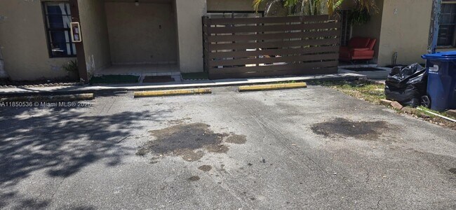 Building Photo - 6325 SW 138th Ct Rental
