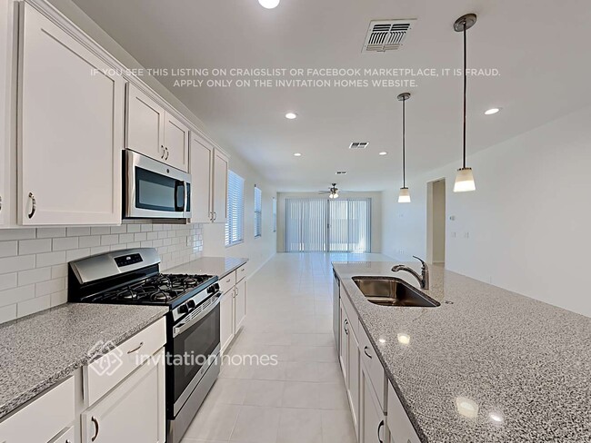 Photo - 15675 W Jackson St