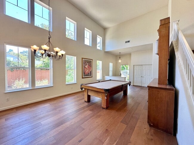 Photo - 115 Maybeck St