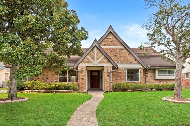 Photo - 6030 Wigton Dr House
