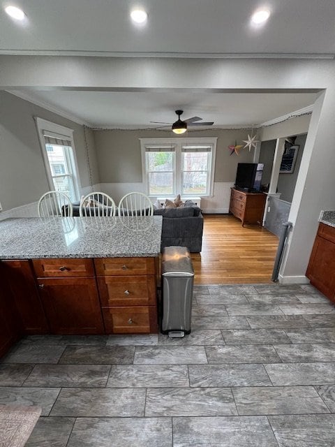 Photo - 23 Williams St