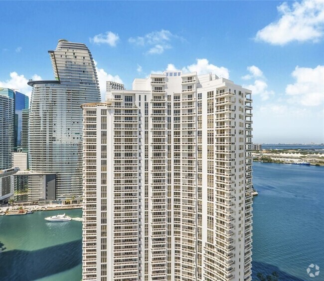 Building Photo - 801 Brickell Key Blvd Unit 3204 Rental