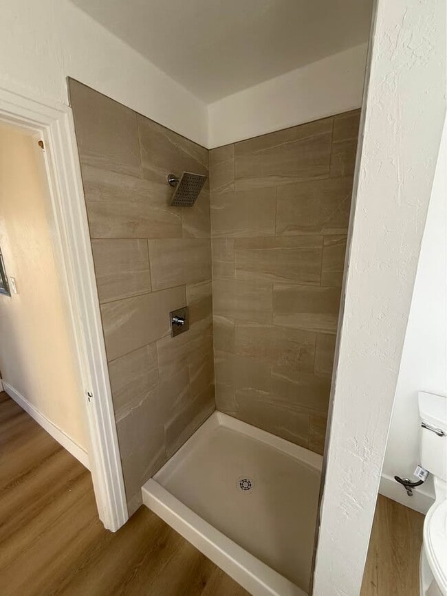761 Newport Ave Unidad Long Beach Listing