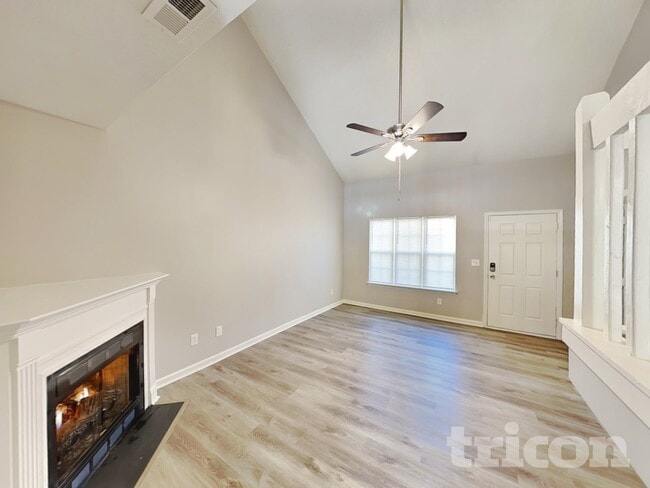 Photo - 12360 Hennigan Pl Ln