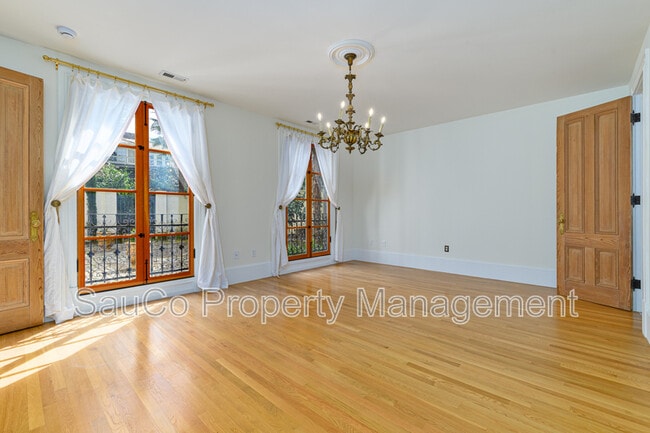 Photo - 1980 SW Terrace Dr