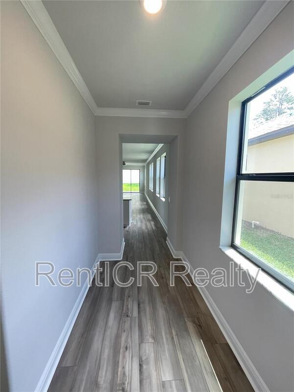 Photo - 1437 N River Cir