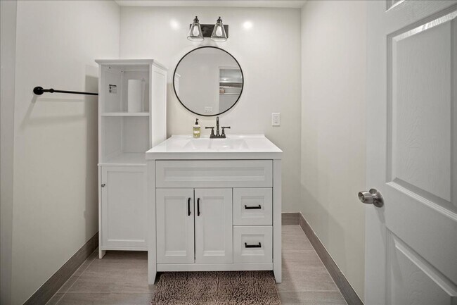 Photo - 272 W Carmel Valley Rd Unidad B