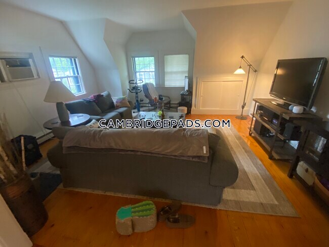 Photo - 115 Upland Rd Unit 3