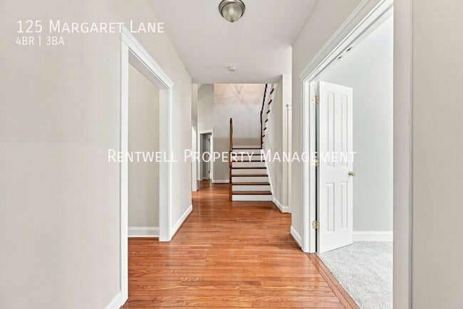 Photo - 125 Margaret Ln