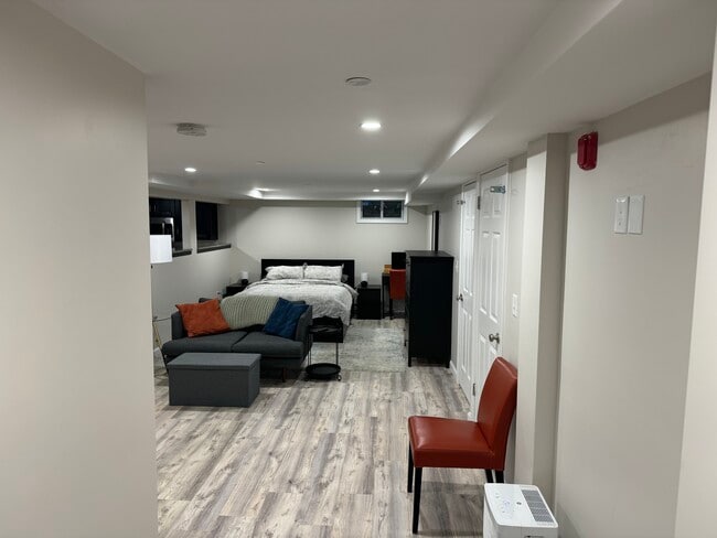 Photo - 171 Foster St Unit B