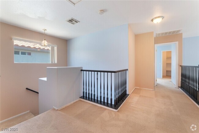 Building Photo - 907 Royalmile Way Rental