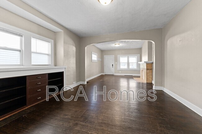 Photo - 2948 N Park Ave