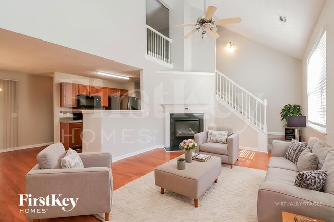Photo - 3080 Lakeside Cir